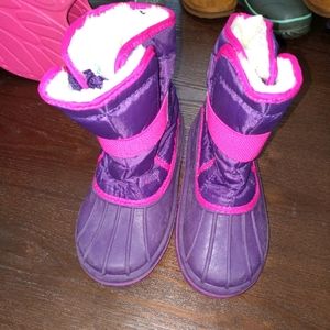 BOOTS FOR GIRLS size 9